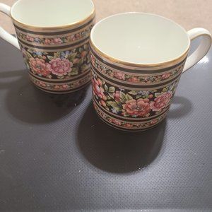 Mugs